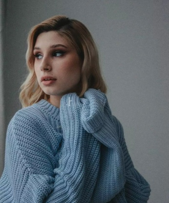 Александра, 20 лет, 1 размер груди